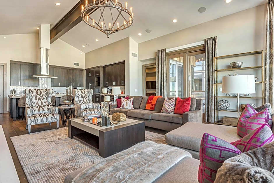 Stein Eriksen Residences