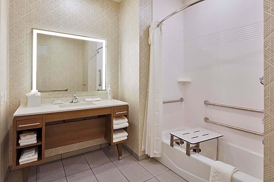 Home2 Suites By Hilton Sacramento At Csus