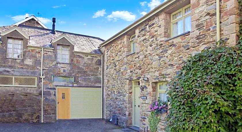 Coach House