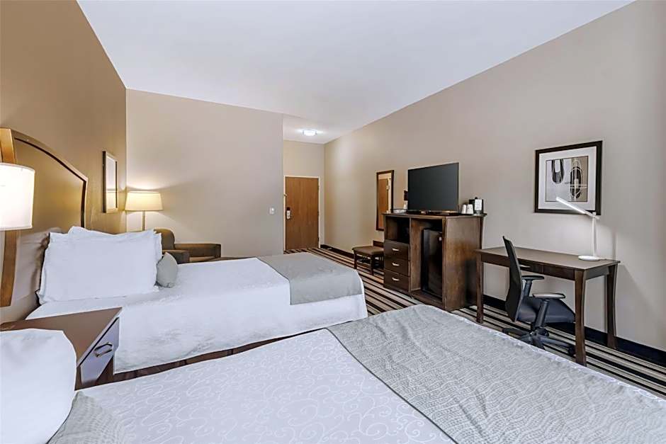 Best Western Plus Sand Bass Inn & Suites