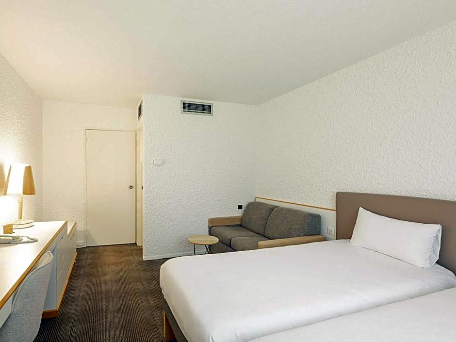 Novotel Macon Nord Autoroute du Soleil