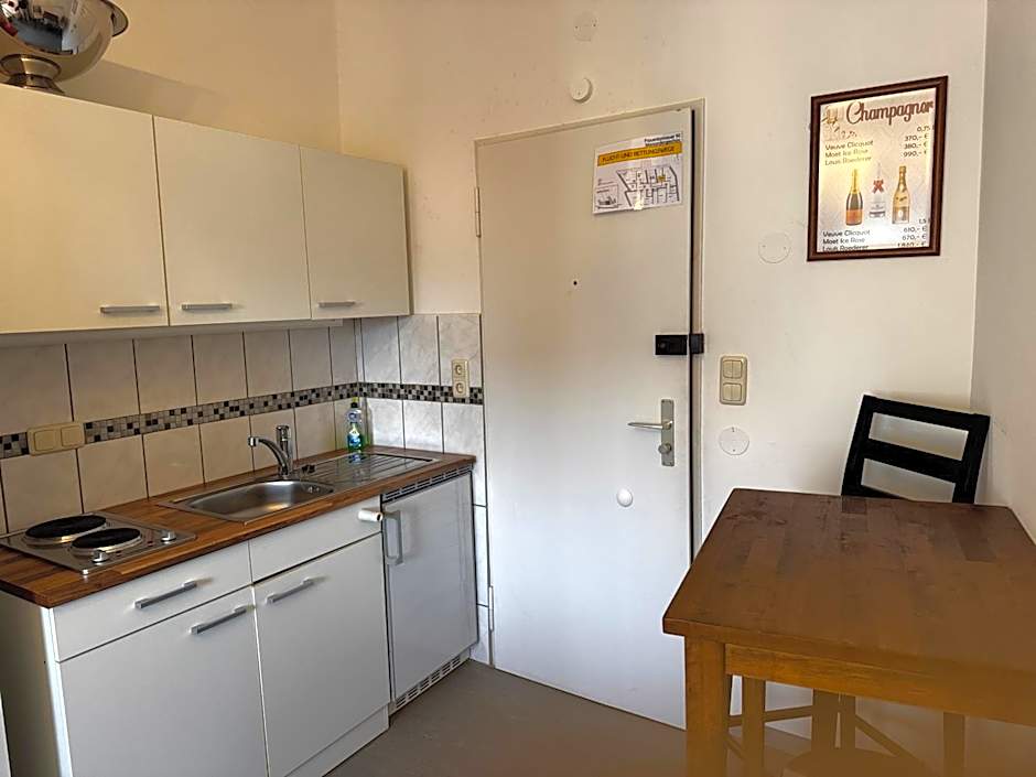 Femina - direkt im Rotlichtviertel