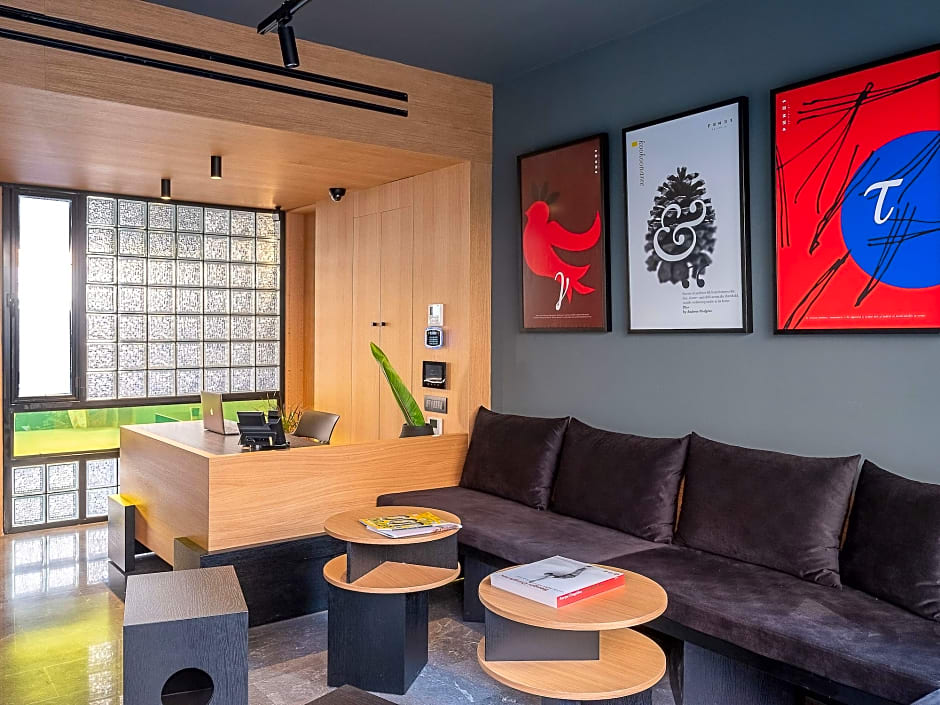 3 Pines Design Living