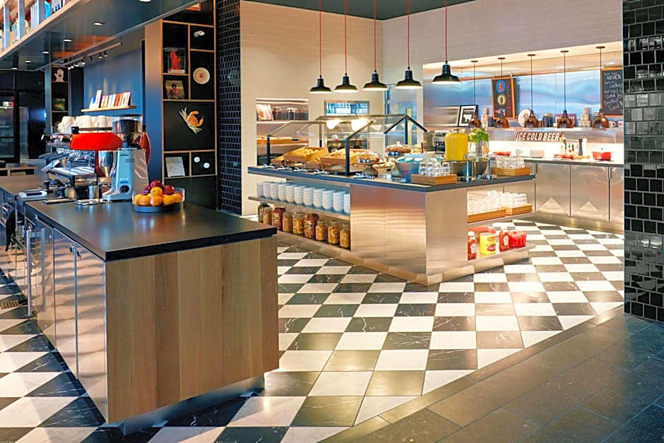 citizenM Boston North Station