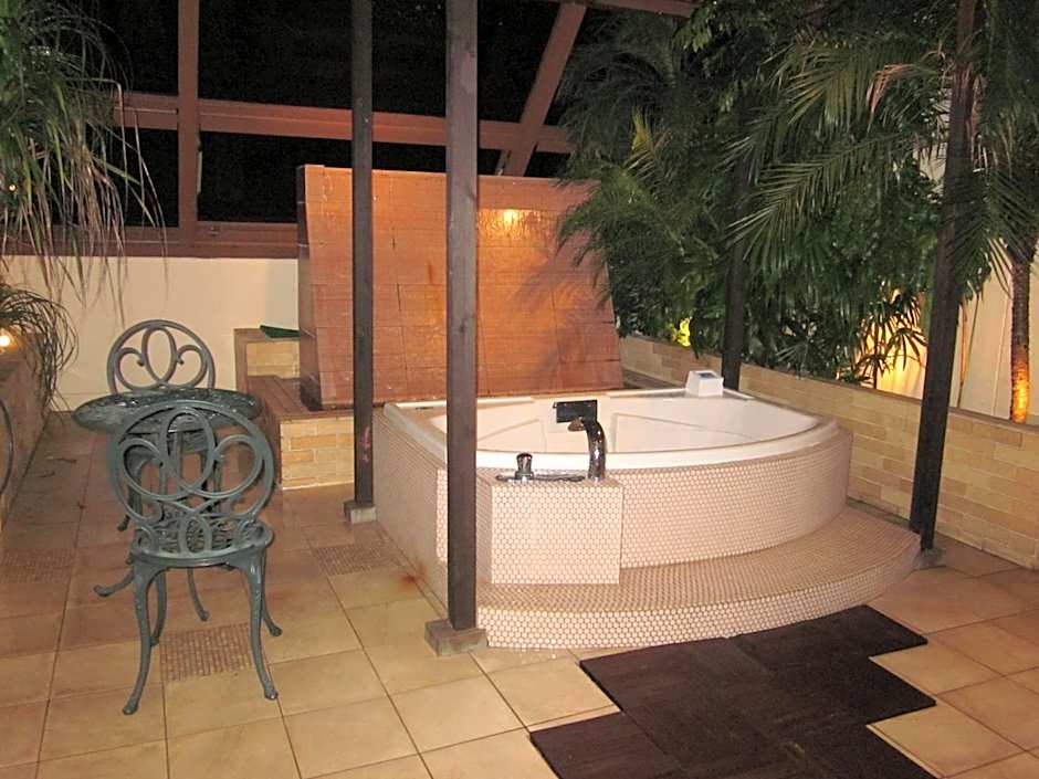 Hotel Aura Daito (Adult Only)