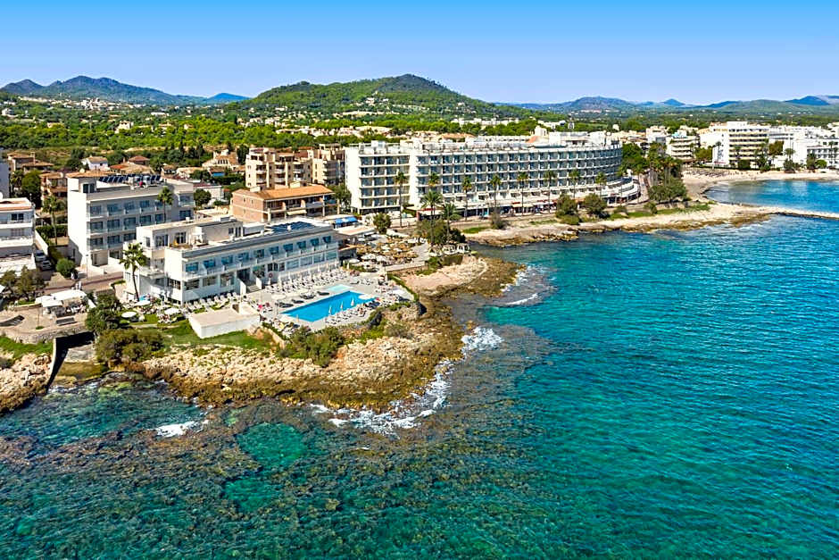 Hotel Atolon & Kaafu Beach Club — 50 fotoğraftan 1. fotoğraf