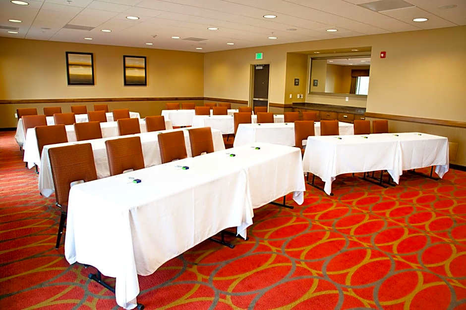 Hampton Inn By Hilton And Suites Salinas