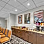 Hampton Inn By Hilton & Suites Kenosha