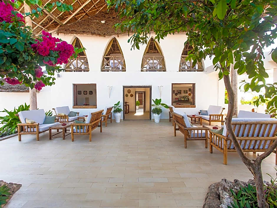 Dhow Inn Boutique Hotel