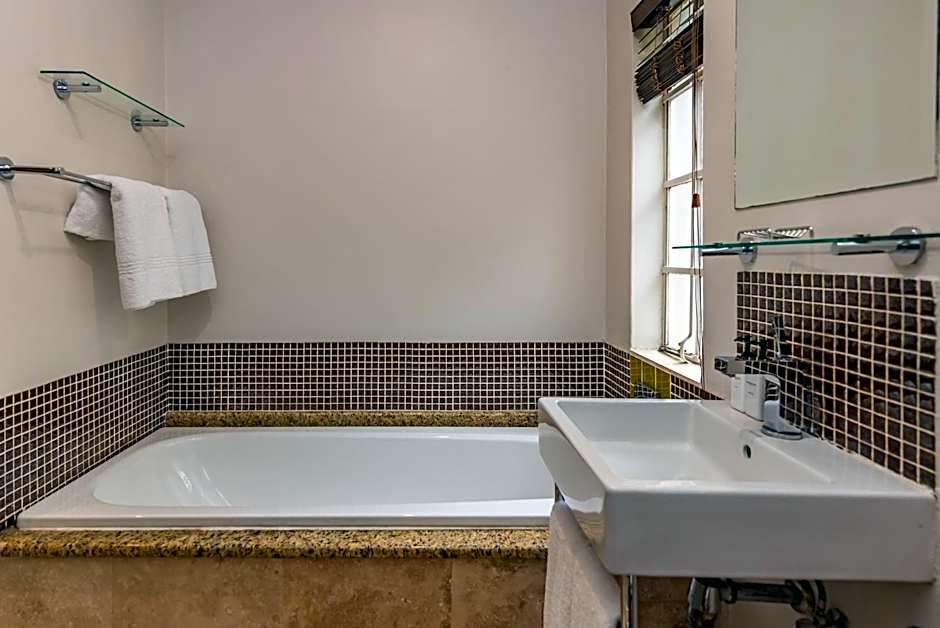 Clico Boutique Hotel