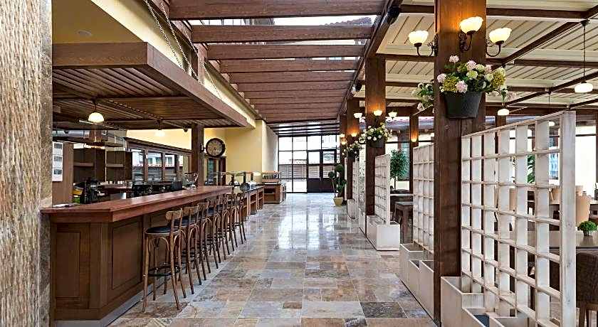 SarI Konak Boutique & SPA Hotel