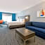 Holiday Inn Express Hotel & Suites Shakopee