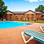 Baymont Inn and Suites by Wyndham Farmington, MO