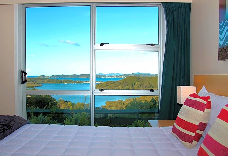 Cook's Lookout Motel