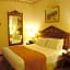 Golden Tulip Serenada Hamra Hotel