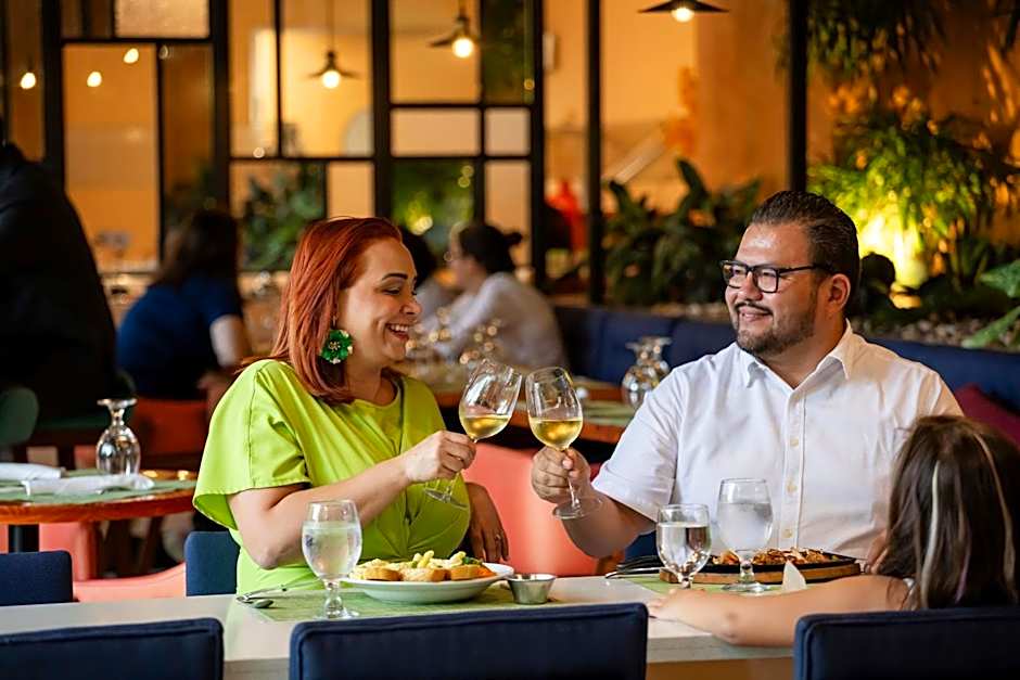 Holiday Inn San Jose La Sabana by IHG