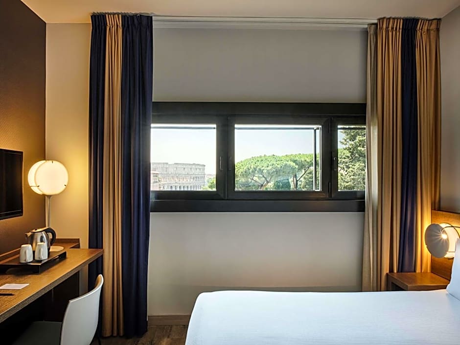 Mercure Rome Colosseum Centre