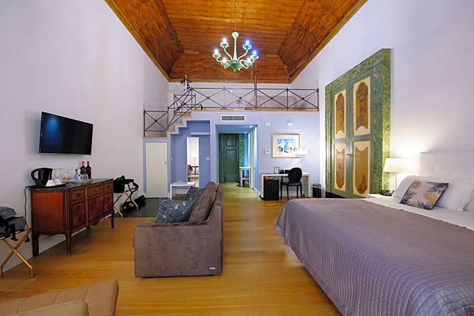Santa Chiara Boutique Hotel
