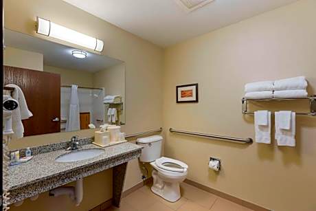 Queen Room with Two Queen Beds - Accessible/Non-Smoking