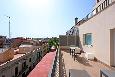 Premium Double or Twin Room with Terrace