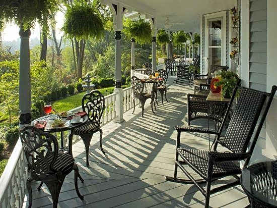 Biltmore Village Inn B&B