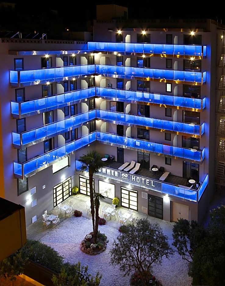 Summer Hotel