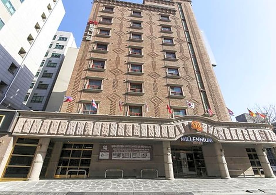 Hotel Millennium