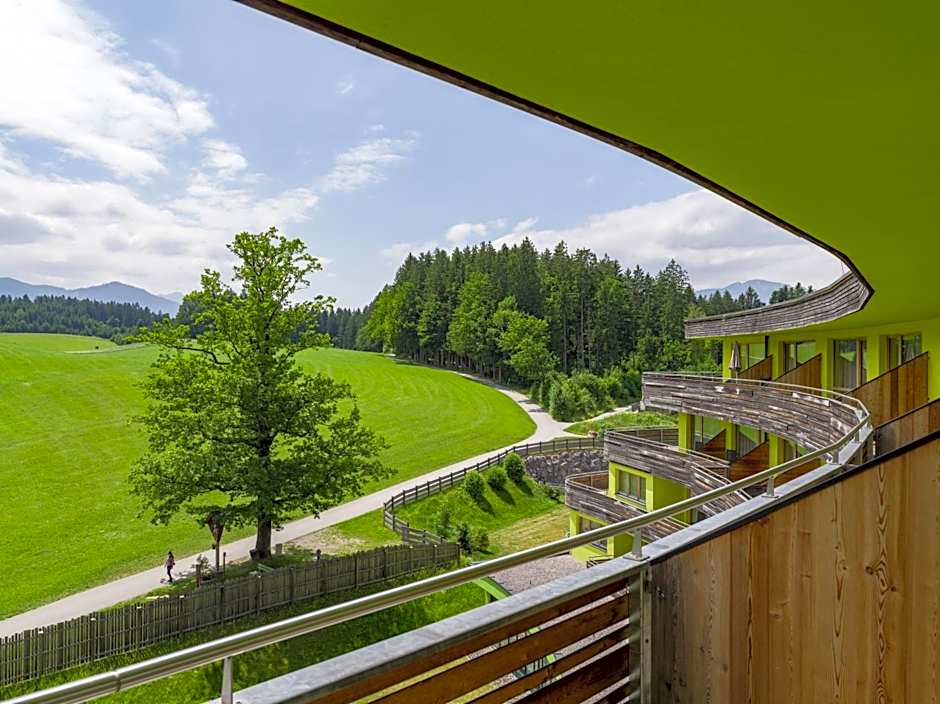 DAS SIEBEN - Adults Only