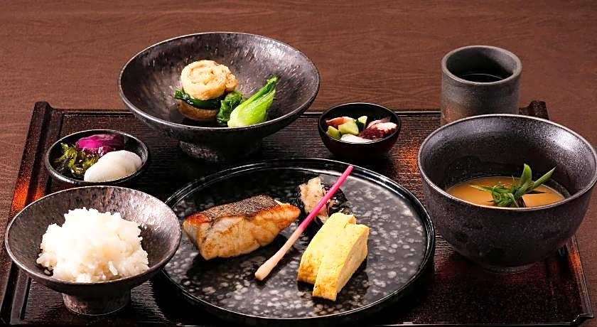NIPPONIA HOTEL Takehara Saltworks Town