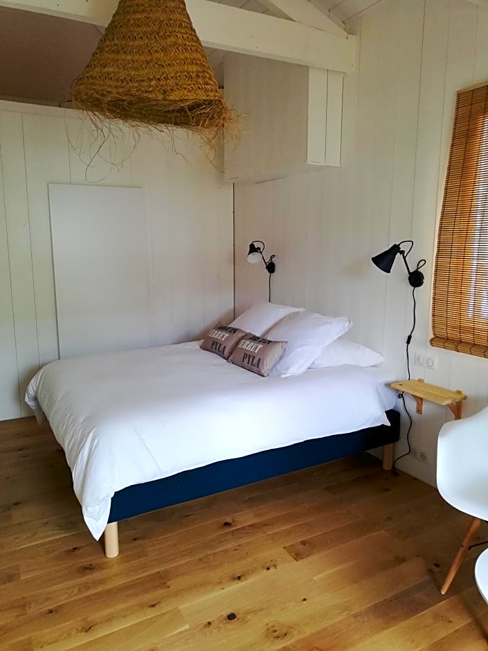 Centre Cap-ferret, les chambres du phare, océan