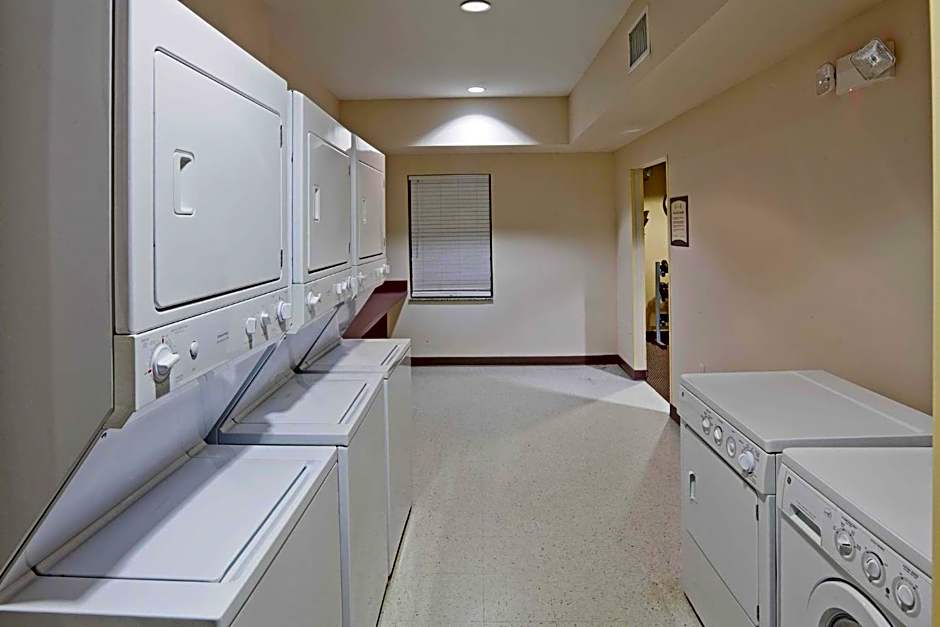 Staybridge Suites Plano By IHG