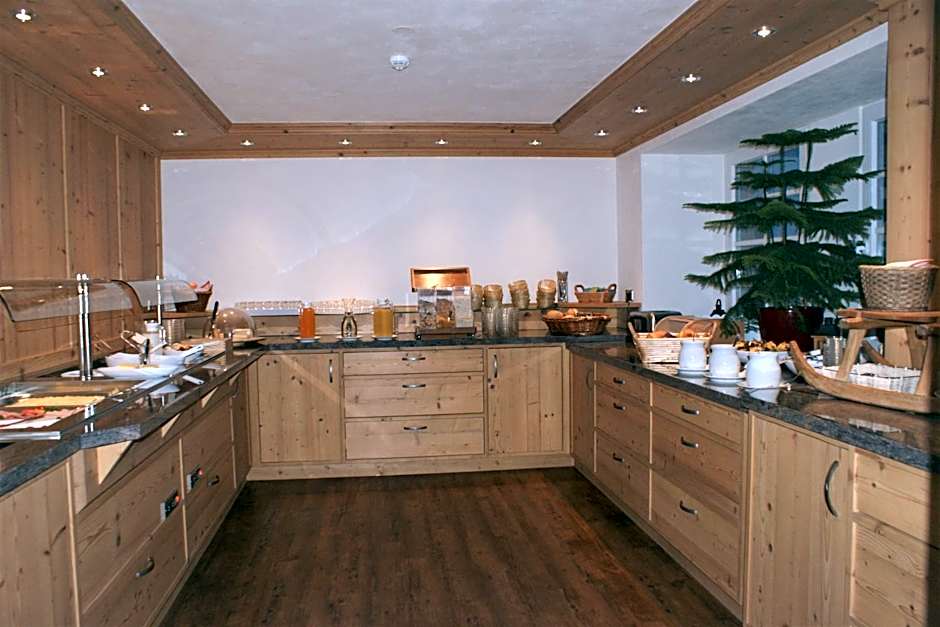 ZUR TRAUBE Schwarzwaldhotel & Restaurant am Titisee