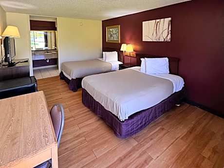 OYO Hotel Phenix City Central