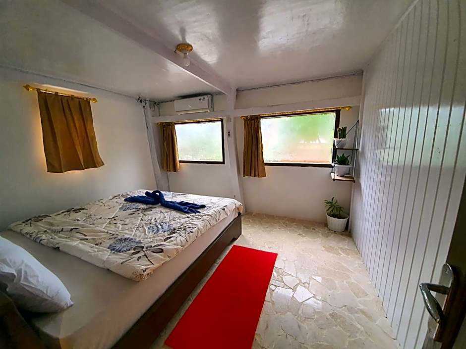 Scuba Republic Beach Bungalows