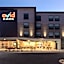 avid hotel Oak Creek By IHG