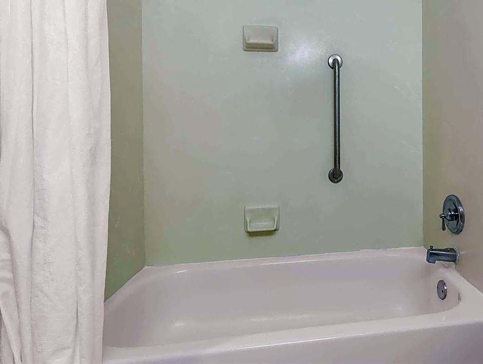 La Quinta Inn & Suites by Wyndham-Albany GA