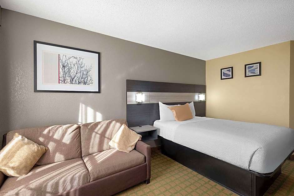 Travelodge by Wyndham Perry GA