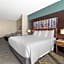 Best Western Plus Isanti