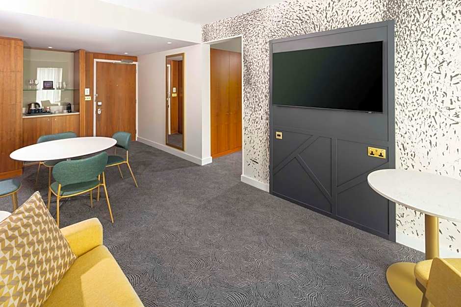 DoubleTree By Hilton Leeds City Centre
