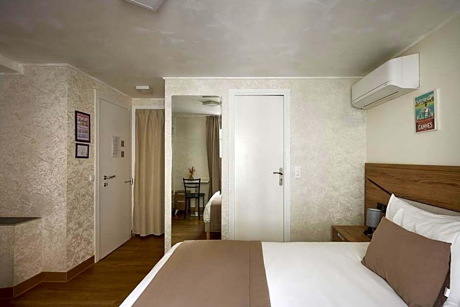 Hotel Des Congres Et Festivals