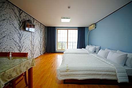 Bada Jeonmang With Hill Pension