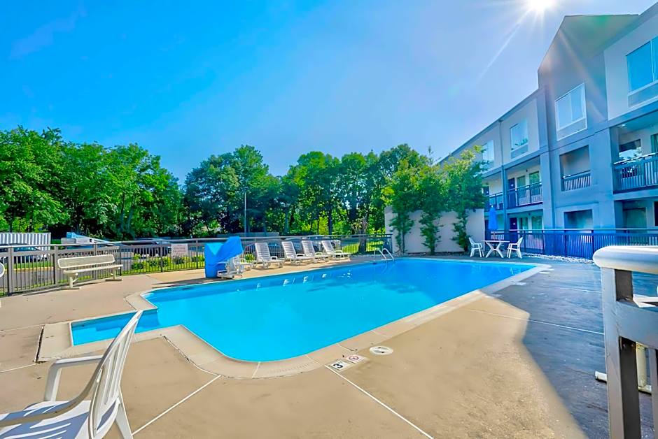 Motel 6 Virginia Beach