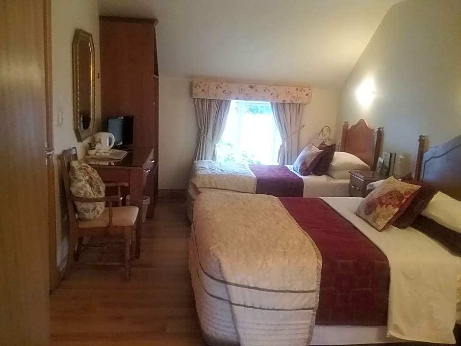 Ashleigh House Bed & Breakfast
