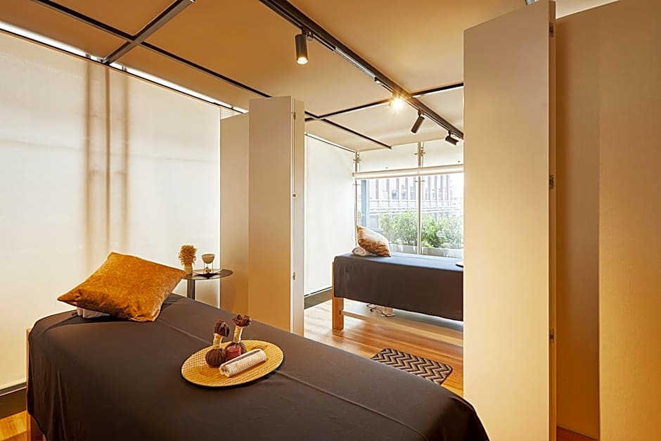 EK Hotel By Preferred Hotels Group