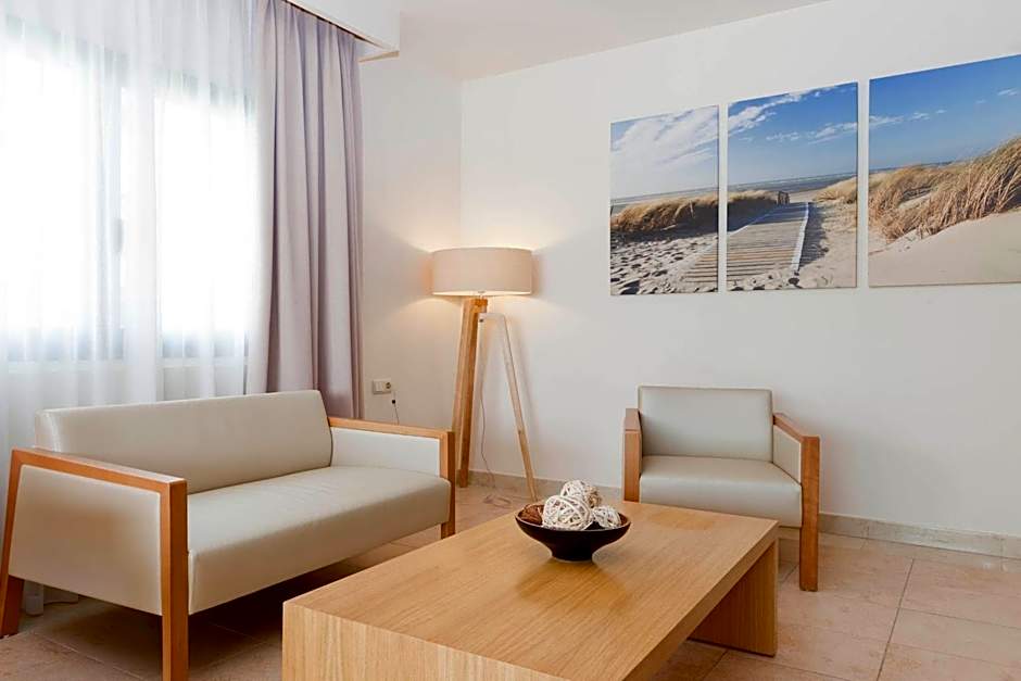 Impressive Playa Granada Golf