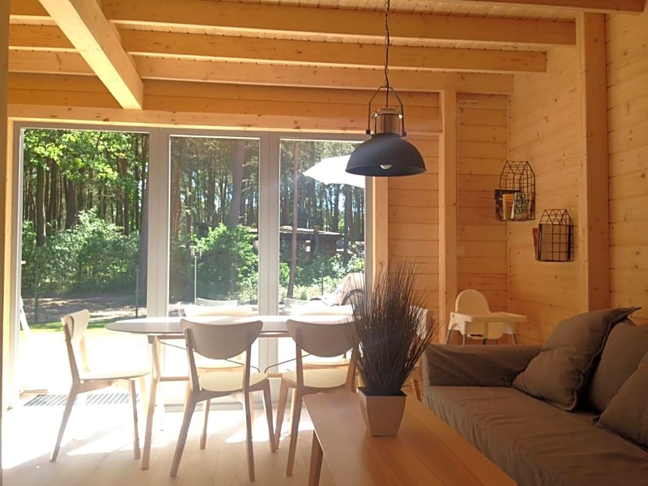 Domki Mi¿dzy Sosnami