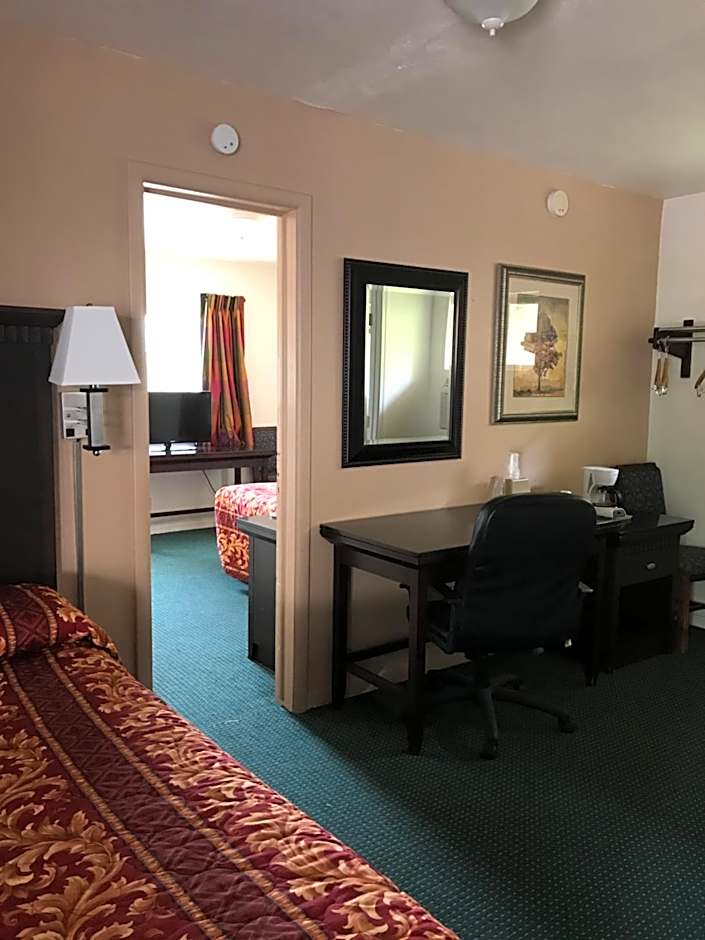 Townhouse Motel