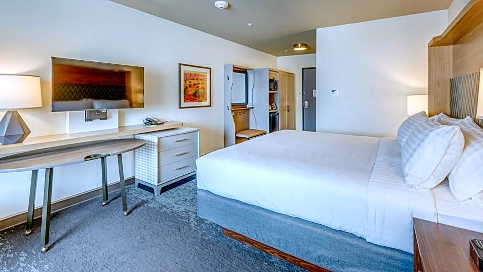 Holiday Inn & Suites Bellingham By IHG