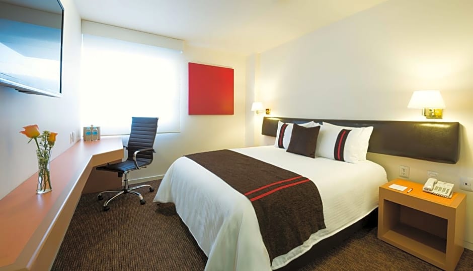 Mision Express Queretaro