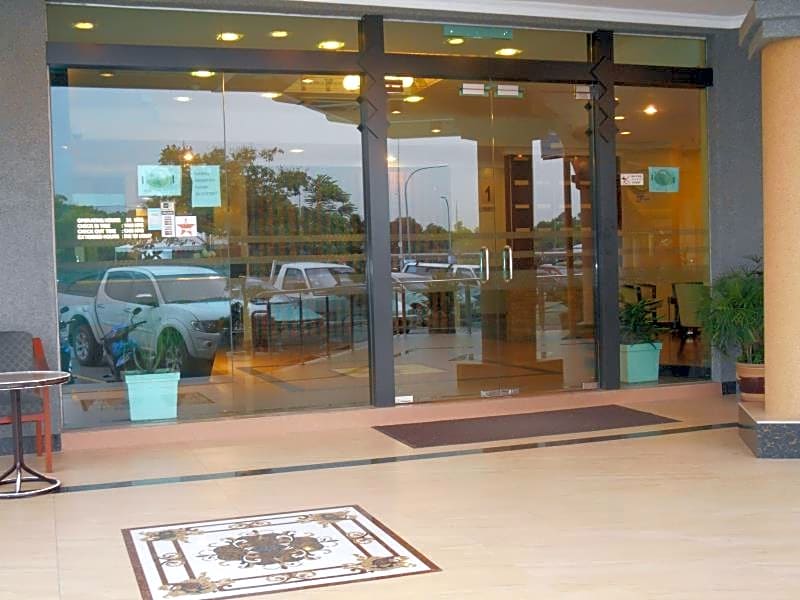 Sai Villa Hotel Near Klia & Klia2